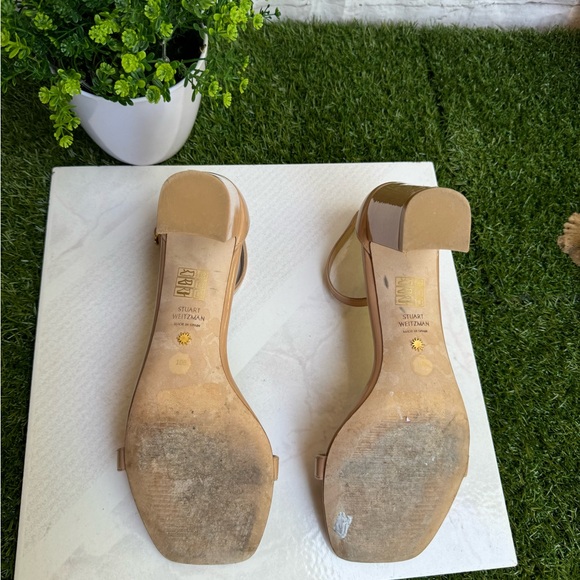 Stuart Weitzman Nearlynude Ankle strap Nude patent leather sandals size 10 women - Picture 16 of 16